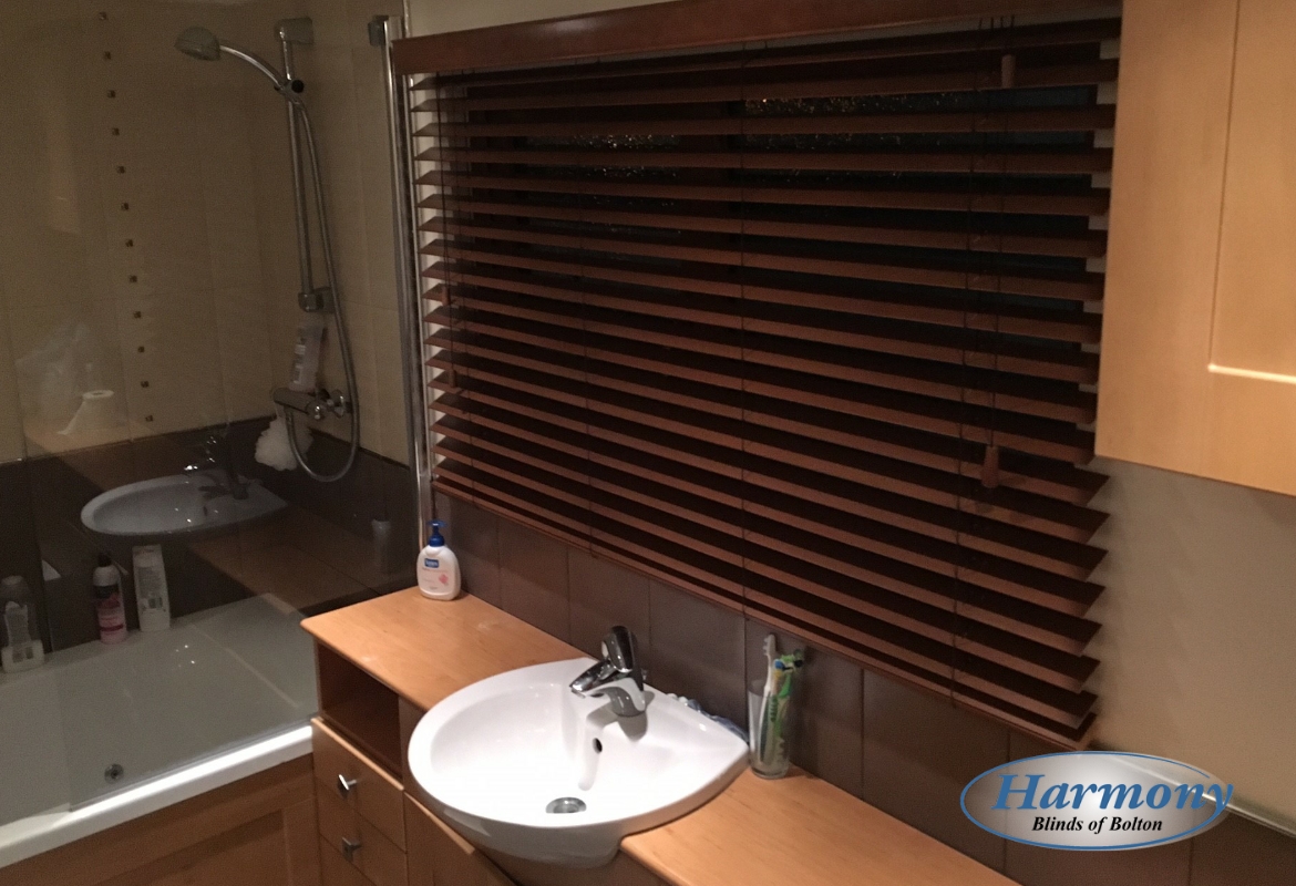 Dark Walnut coloured Wooden Blinds in a Bathroom
