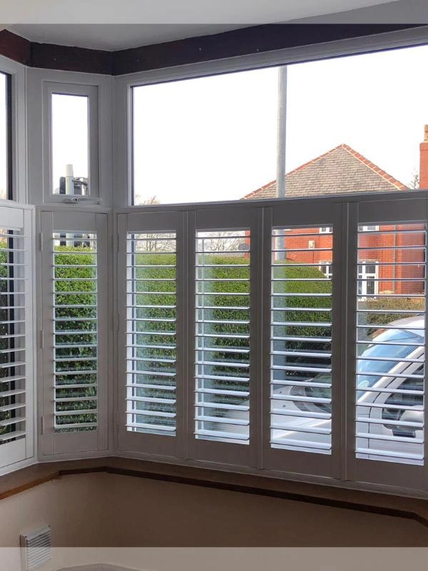 Bay Window Blinds Inspiration for Blinds for your Bay Window