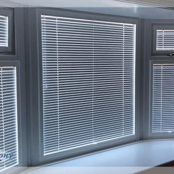 Bay Window Blinds Inspiration for Blinds for your Bay Window