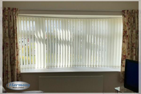 Three Metre Wide Curved Vertical Blind in a Bay Window