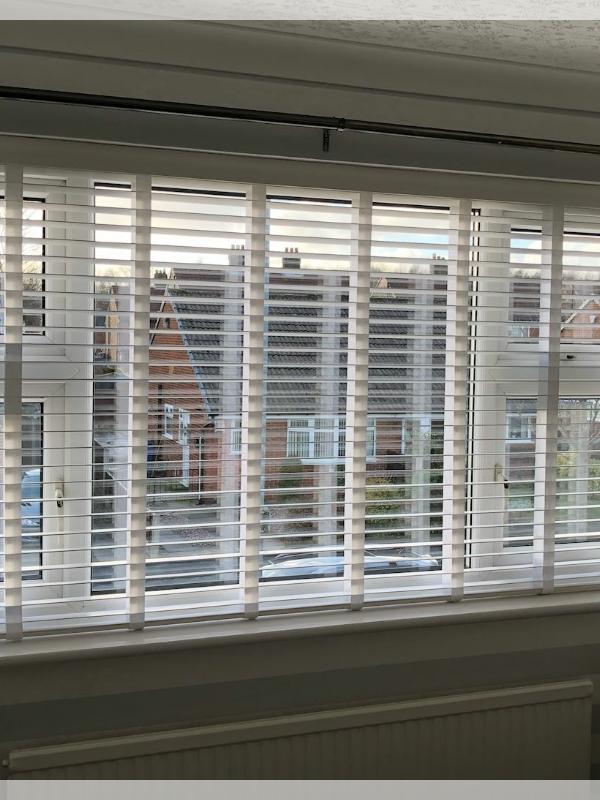 Wooden Blinds with Tapes in Striped Decor Bedroom